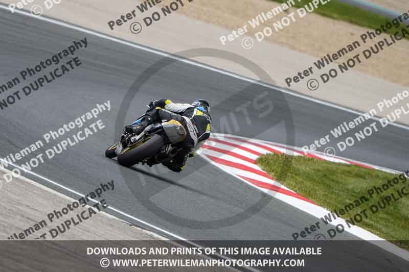 cadwell no limits trackday;cadwell park;cadwell park photographs;cadwell trackday photographs;enduro digital images;event digital images;eventdigitalimages;navarra;no limits trackdays;peter wileman photography;racing digital images;trackday digital images;trackday photos